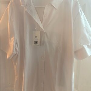 Classic White Women Collared Buttoned Down Office Formal Shirt Plus NWT
